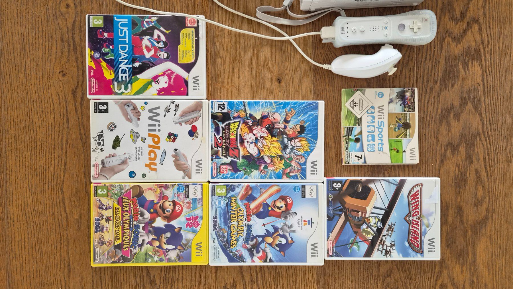 Nintendo Consoles: Console Nintendo Wii et accessoires – D'occasion à Savièse par stephmei 1