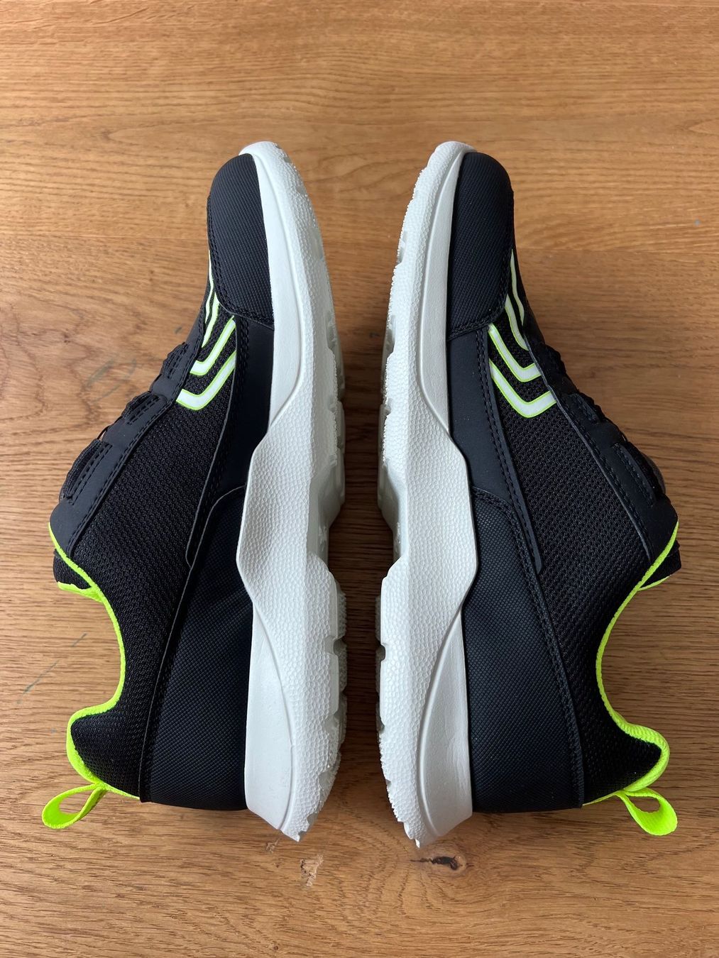 Superfit Schuhe für Jungen: Neue Superfit RUSH - Sneaker low - schwarz - Grösse 40 – Neu und originalverpackt aus Lengnau BE von Rubin27 4