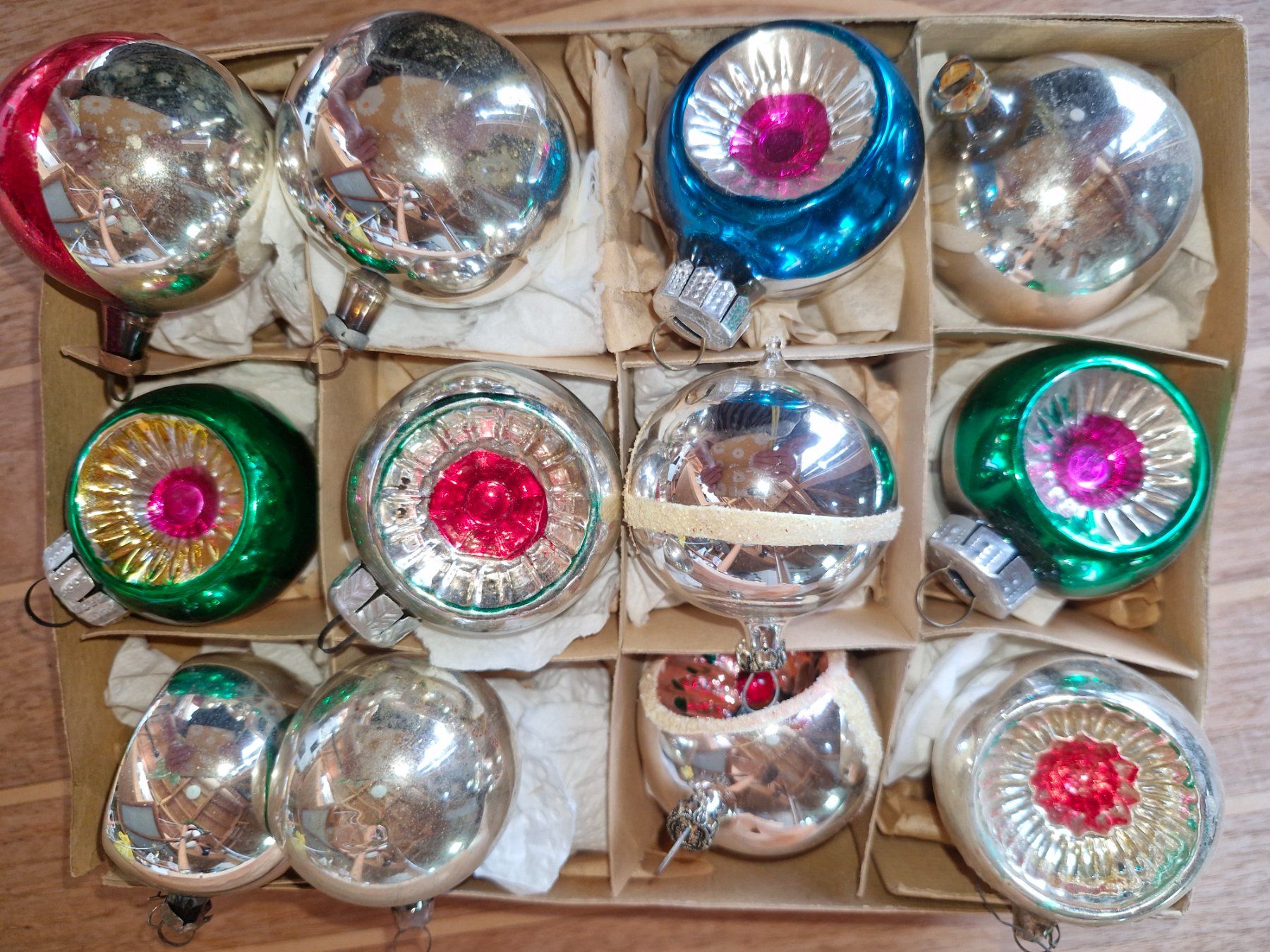 Tutte le decorazioni: alter Christbaumschmuck – Usato da Guarda venduto da rue_bpd7 2