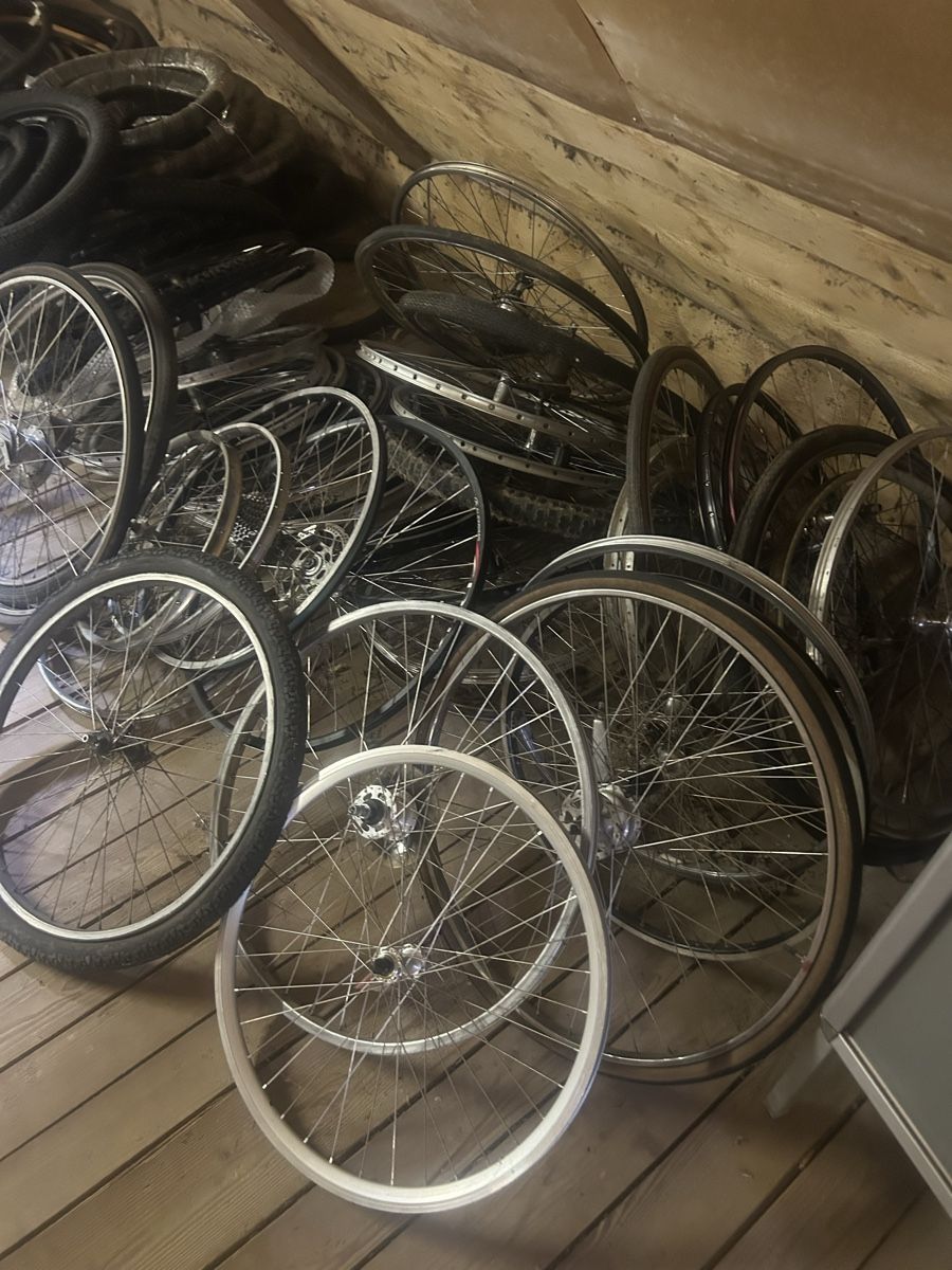Ersatzteile: Fahrrad Reifen  – Gebraucht aus Wohlenschwil von MajorTom73 1