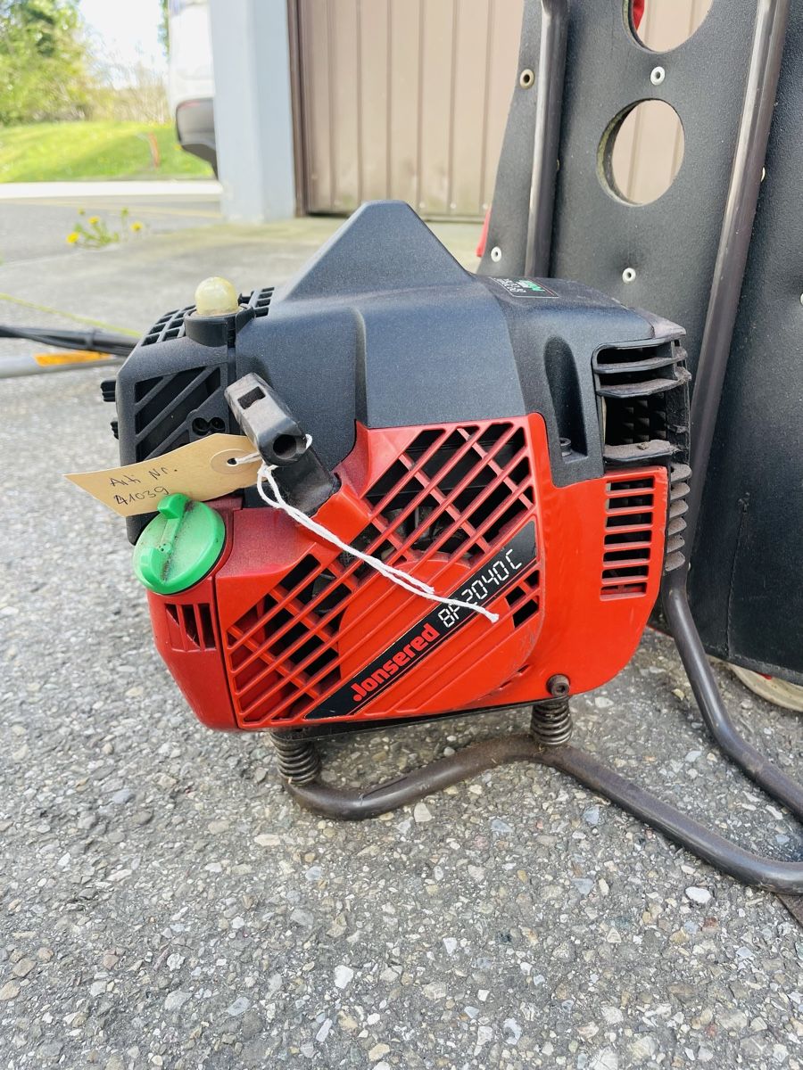 Tutti gli attrezzi: Rasentrimmer Jonsered BP 2040 C – Usato da Würenlos venduto da Shop_Shop 7