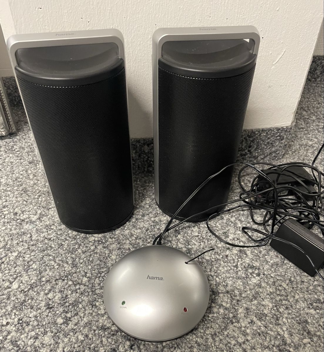 Lautsprecher: Hama Lautsprecher Set mit Basisstation gebraucht – Gebraucht aus Au ZH von Jaggy4 1