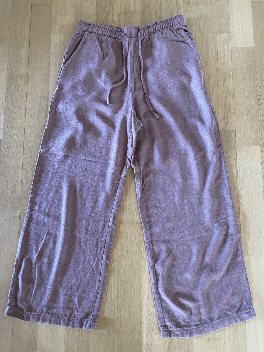 Stradivarius Pantaloni: Pantalon Stradivarius taille S couleur marron – Usato da Aigle venduto da Celina28 1