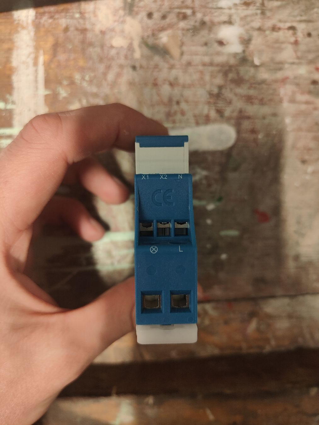 Eltako Interruttori: Eltako EUD12D-UC Digital einstellbarer Multifunktionsdimmer – Nuovo (secondo la descrizione) da Basel venduto da UmbreonPokemon 4