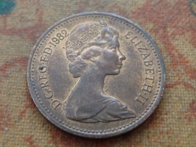 Tutti le monete: ROYAUME-UNI  1 Penny  1982 – Usato da Romanel-sur-Lausanne venduto da Swift13