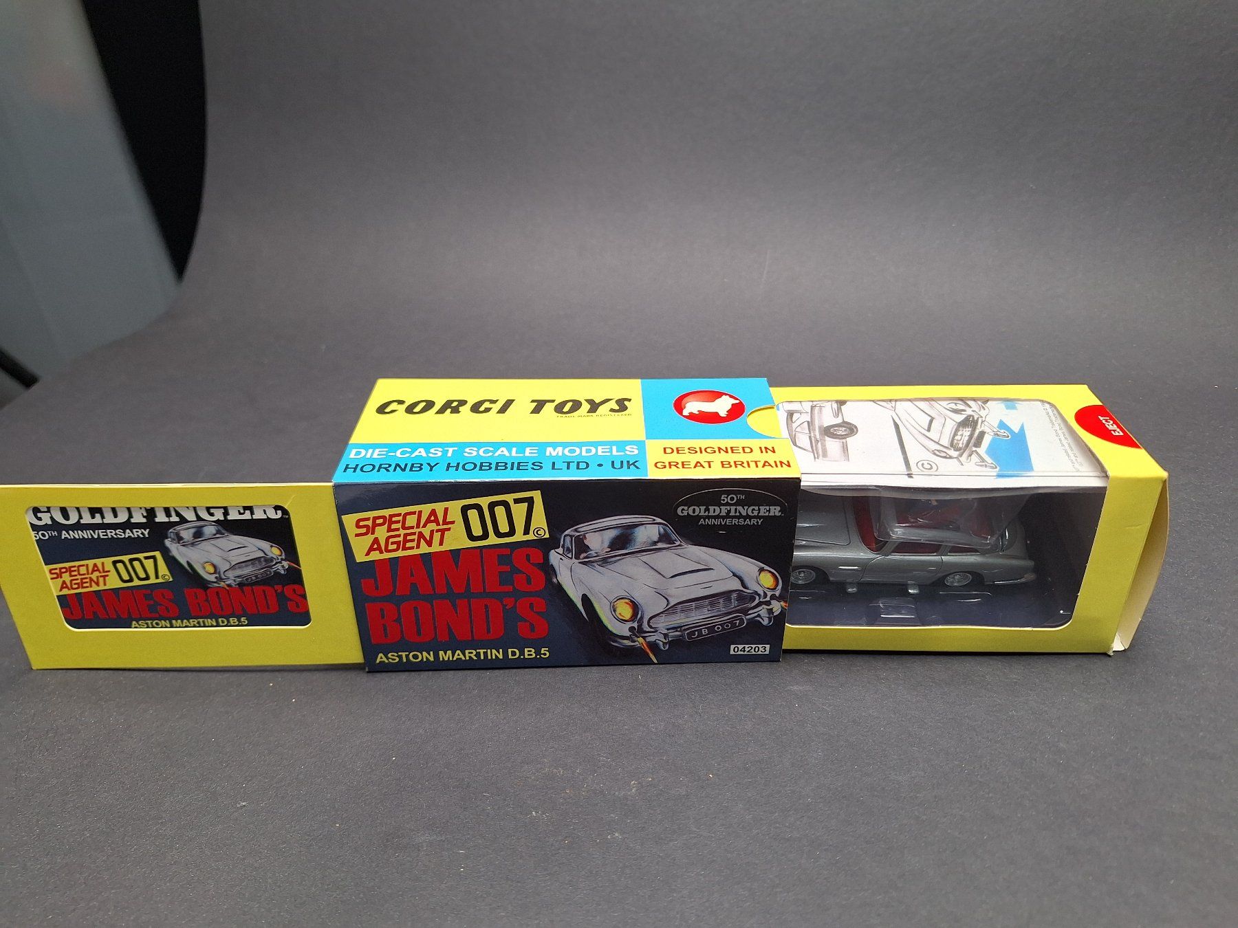 Aston Martin Modellini d'auto: Aston Martin DB5 007 – Usato da basel venduto da Sinamaica64 4