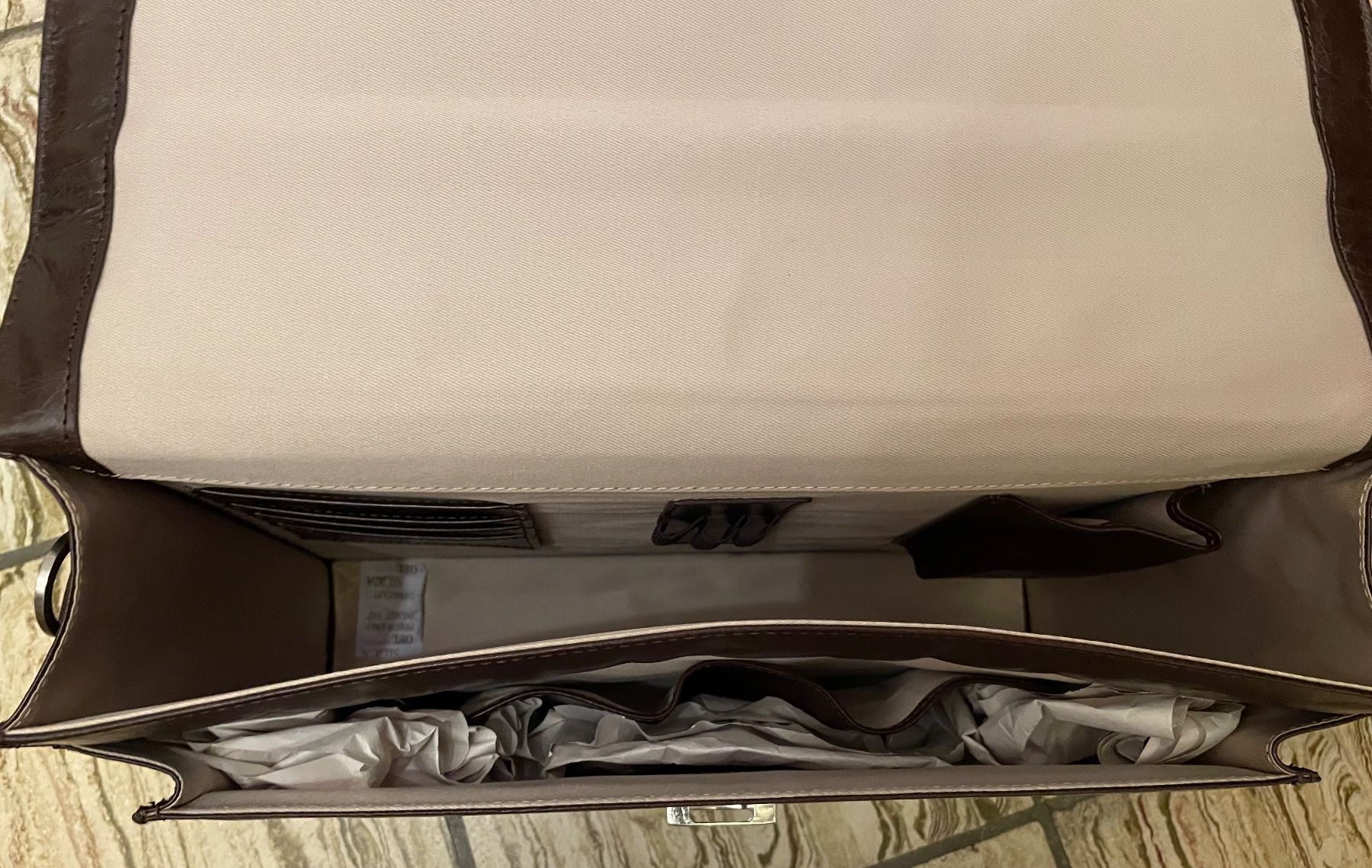 Valigie & Borse: MALU Leder Notebook- / Aktentasche **NEU** – Nuovo e nell'imballaggio originale da Allschwil venduto da KShing 4