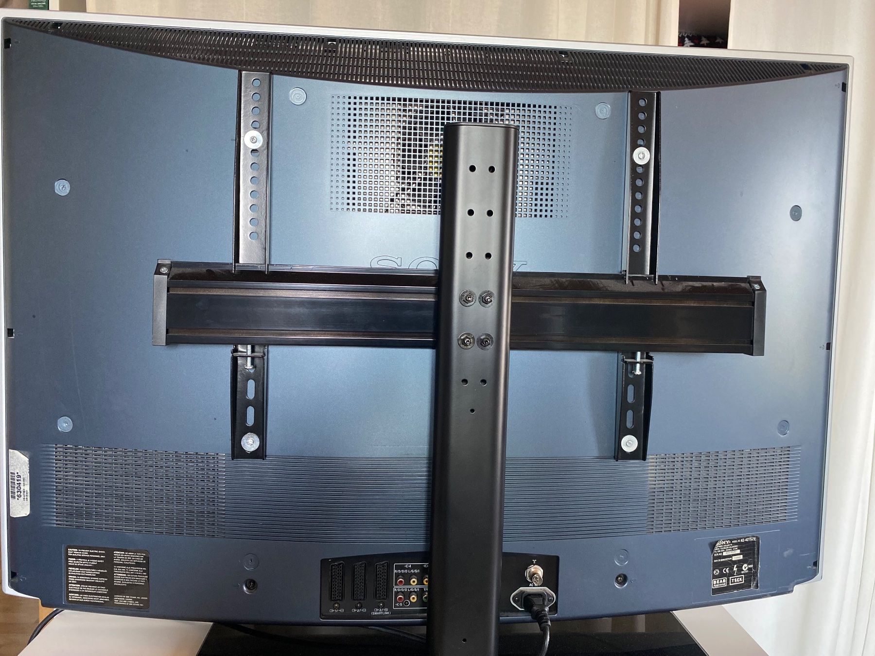 Sony Televisori: SONY TV - FLAT PANEL COLOUR TV KE-42TS2E – Usato da St-Prex venduto da Okoala 4