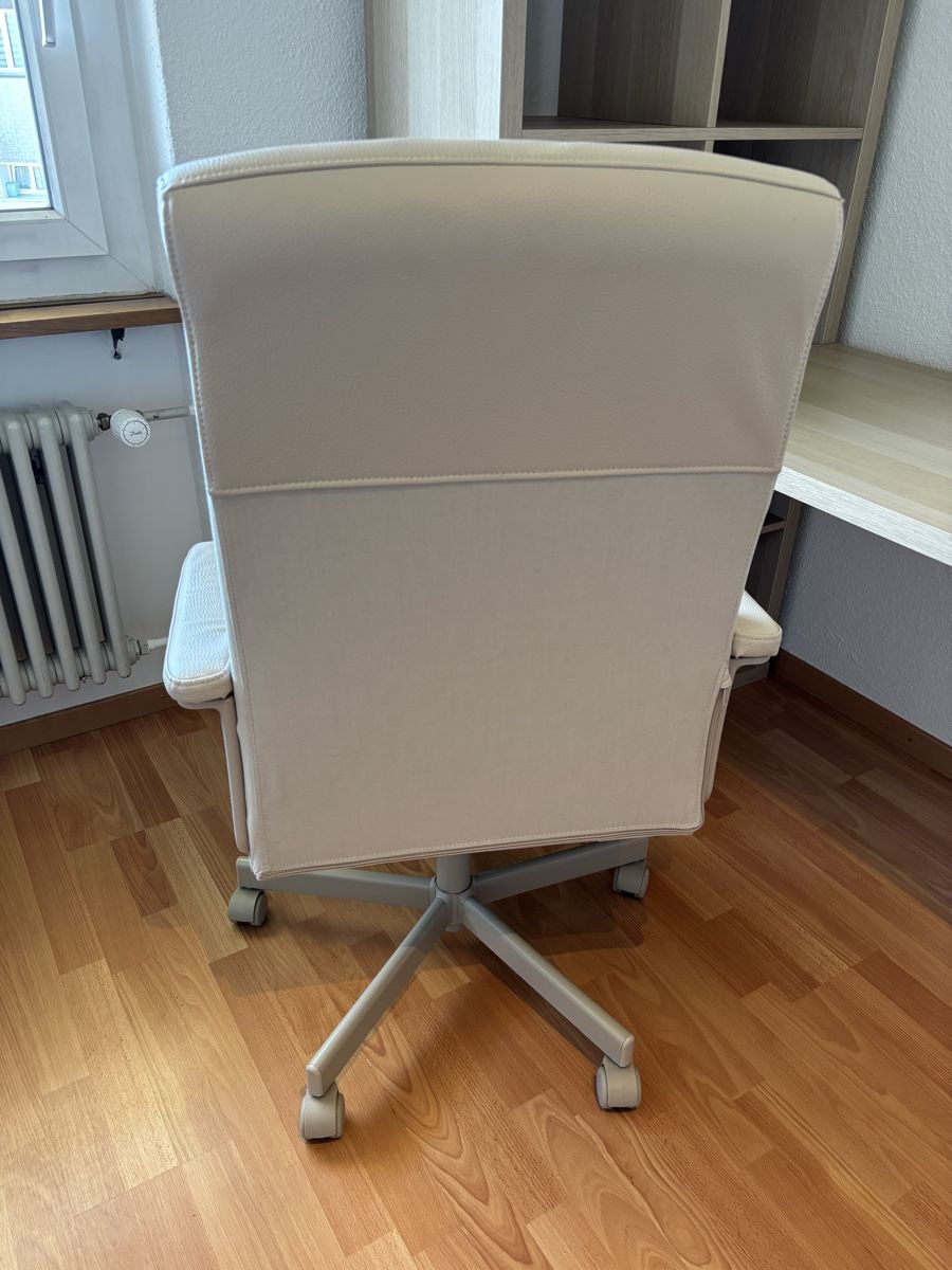 Ikea Sedie: Bürostuhl BEIGE, neuwertig – Nuovo (secondo la descrizione) da Riniken venduto da Nabetse88 1