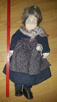 Stoffpuppe oma mit Strickzeug G