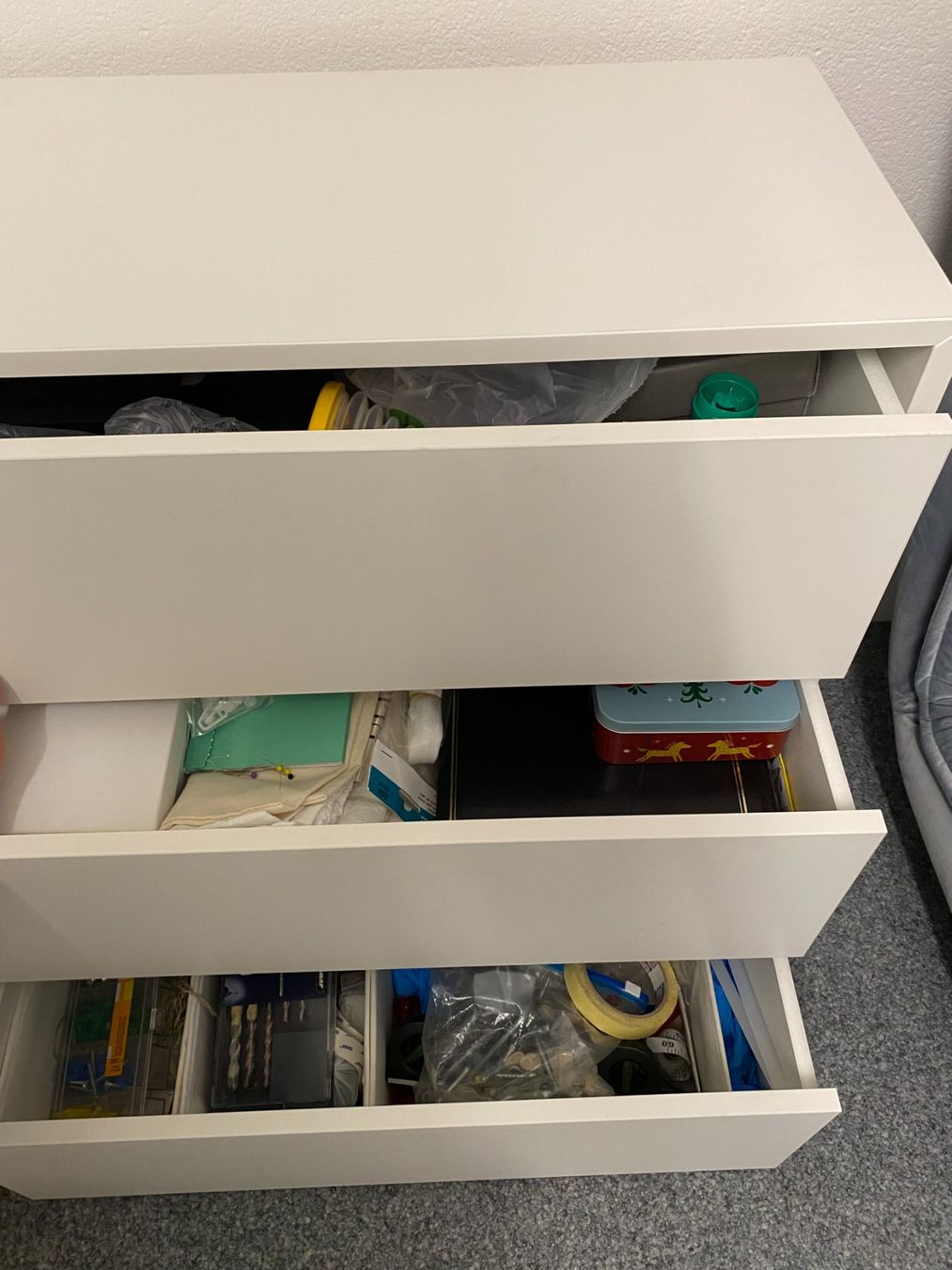 Ikea Commodes: Schrank mit Schubladen – D'occasion à St. Gallen par art_pn78 1