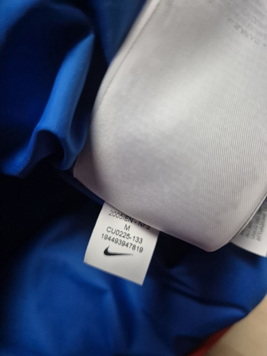 Nike Jacken: Nike Winterjacke Down Filled Grösse M – Neu (gemäss Beschreibung) aus St. Gallen von CaliSunshine 4