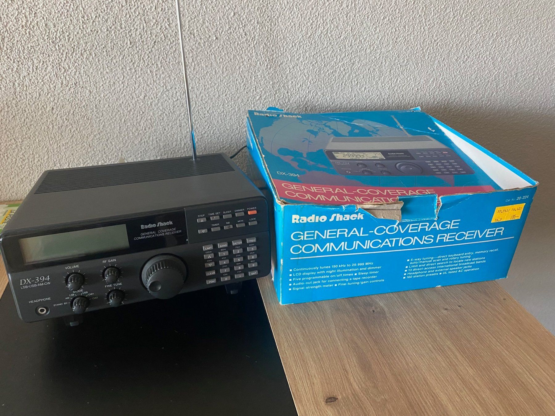 Radio: Weltempfänger Radio Shaek DX-394 – Usato da Hägglingen venduto da 66m_6hg9 6