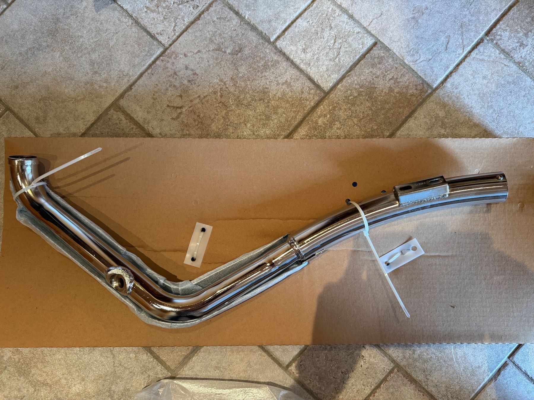 Harley-Davidson Auspuffanlagen: ECHAPPEMENT VANCE & HINES - BIG RADIUS - SOFTAIL 86/17 – Neu und originalverpackt aus Morrens VD von kawah2 5