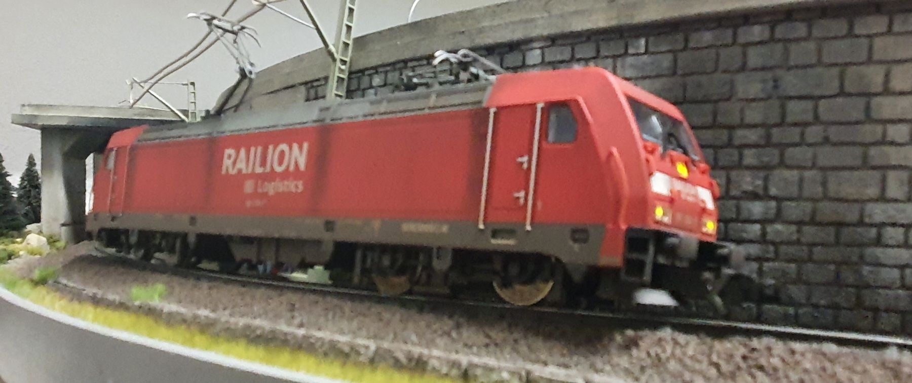 Märklin Modellini di ferrovie: BR 185, DB, MARKLIN 36600, DIGITAL + PATINE – Usato da Loveresse venduto da FIFILOULOU 6