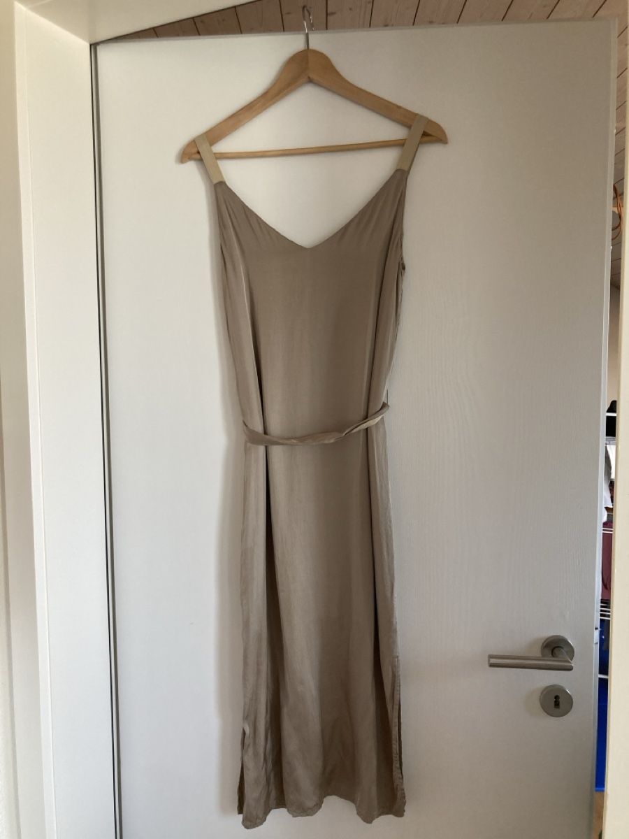Kleider: Kleid Yaya Women – Gebraucht aus Römerswil LU von nadj27 5
