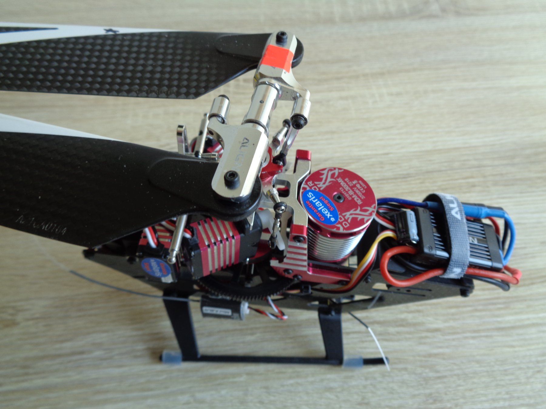 Align Modellismo RC: Helikopter Align T-Rex 300 Flybarless – Usato da Genève venduto da Jumbofan 2