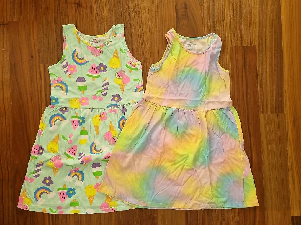 Lotti & Set di vestiti: Sommerkleider Mädchen Grösse 134/140 – Usato da Zürich venduto da ani_qj8q