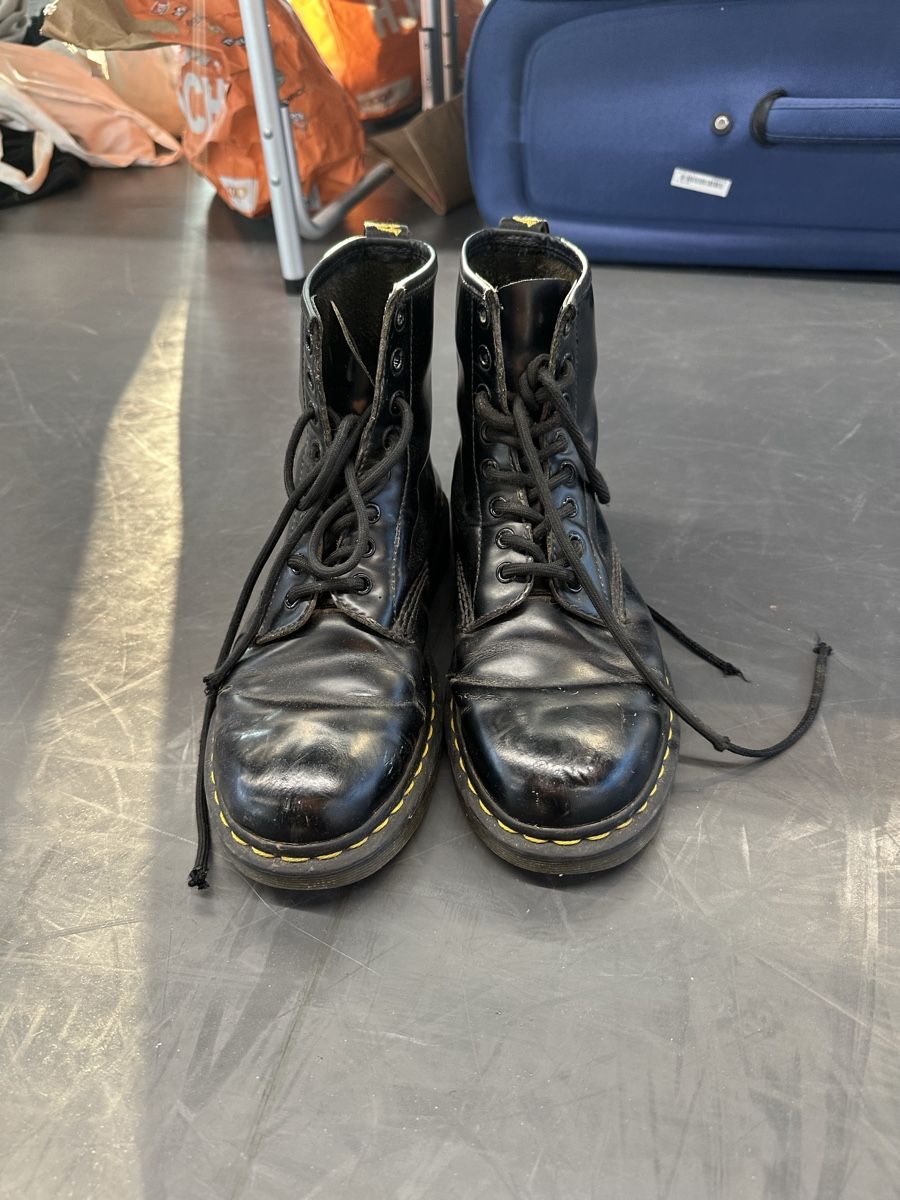Dr. Martens Damenschuhe: Dr. Martens - Bottes en cuir – Gebraucht aus Boudry von bog_khy5 1