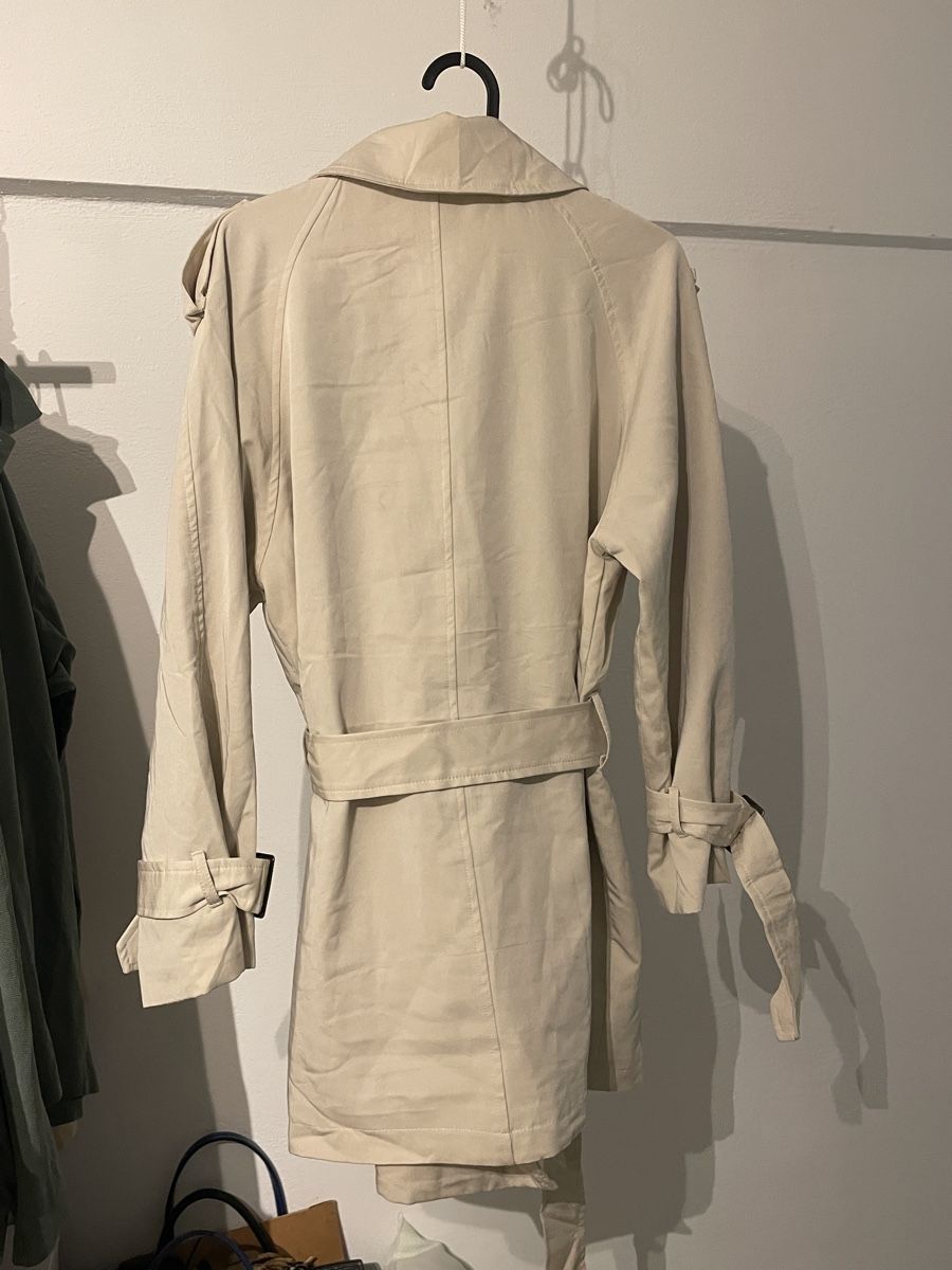 Burberry Giacche: Burberry Damen Trenchcoat size M – Nuovo (secondo la descrizione) da Zürich venduto da Turicum_8001 1