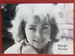 Margit Nünke 1930-2015 Autogramm Fotopostkarte 10x15cm