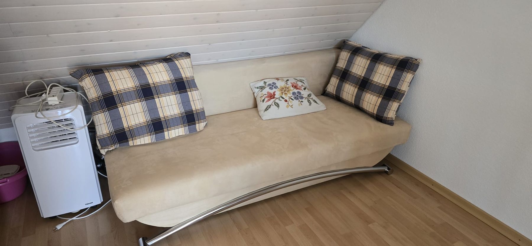 Divani: Bettsofa – Usato da Müntschemier venduto da sho_h9gv