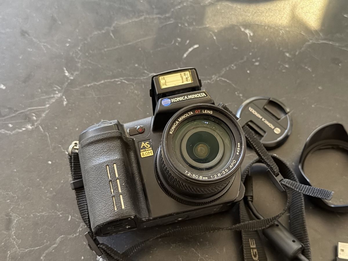 Konica Fotocamera: Konica Minolta DiMAGE A2 – Usato da Egliswil venduto da HolgerHermann 7