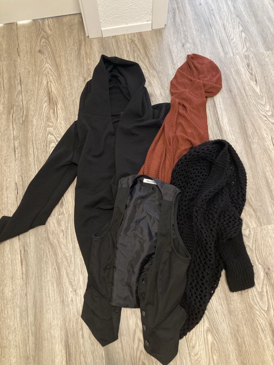 Lots de vêtements: Kleiderpaket Gr. M/L – D'occasion à Schübelbach par Moesi80 2