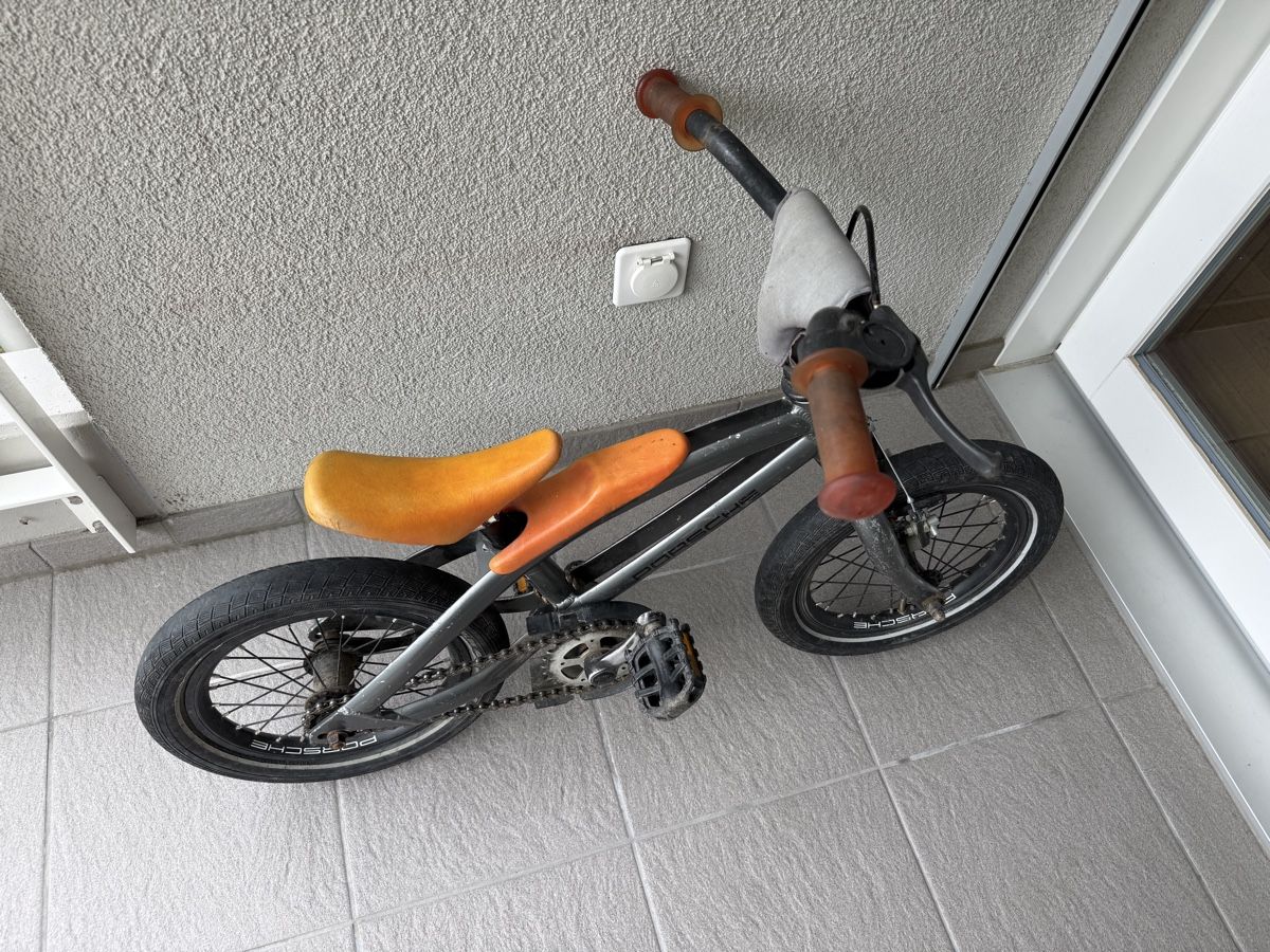 Biciclette: Porsche Kinder Velo 12 Zoll – Usato da Giswil venduto da urr_7c5j 7