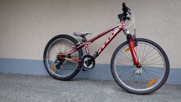 Kinder Fahrrad rot 24 Zoll grundsätzlich fahrbar