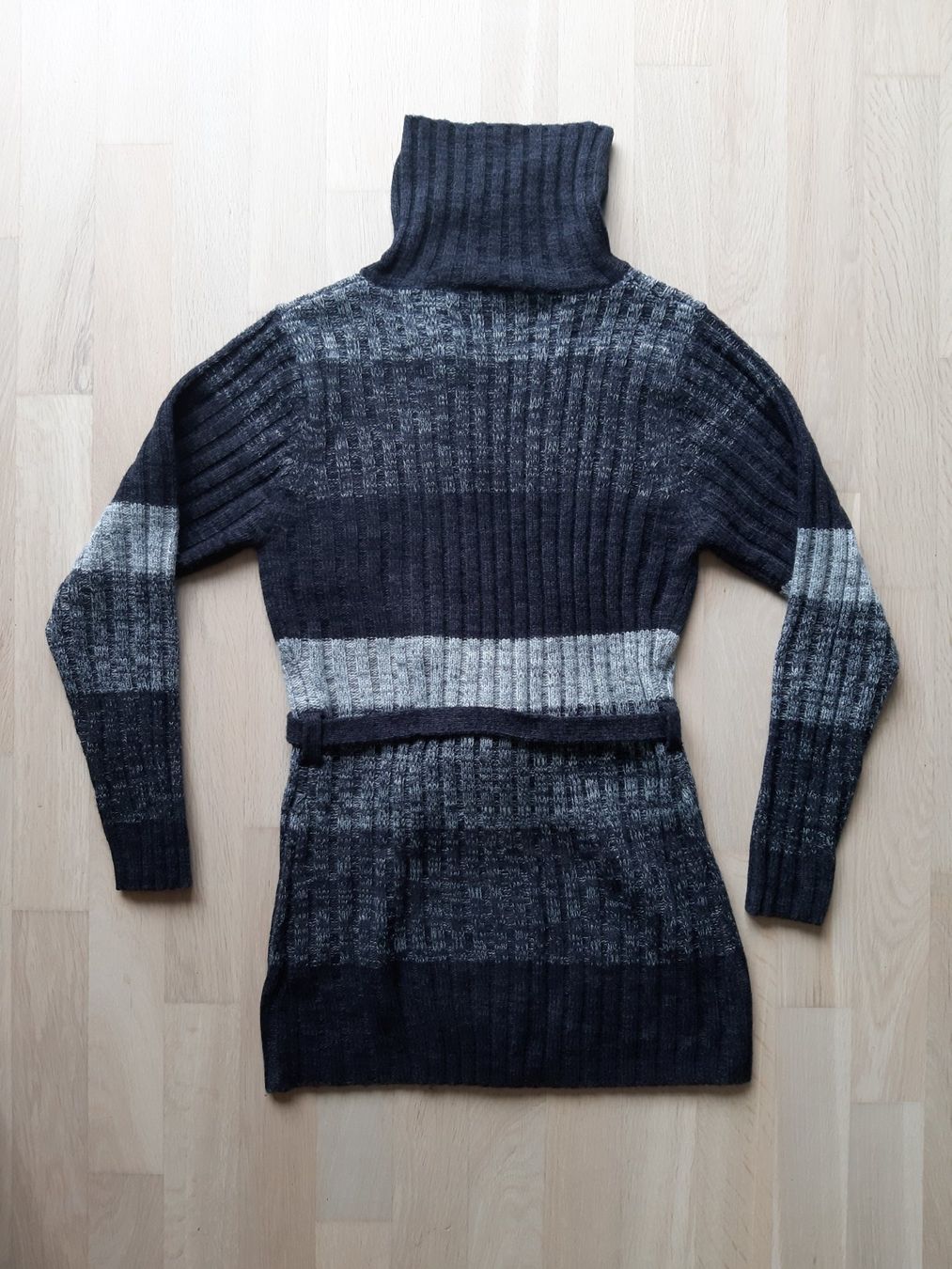 Jacken: Strickjacke mit Gurt, Gr. M – Neu (gemäss Beschreibung) aus Riedern von martigni_88 1