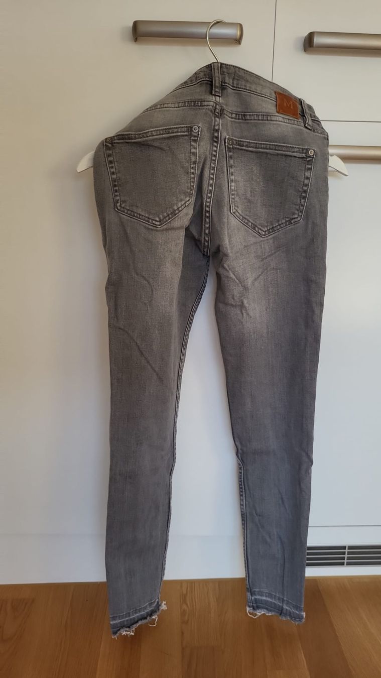 Mango Jeans: Mango Jeans grau Grösse 36 – Usato da Embrach venduto da mel20 3