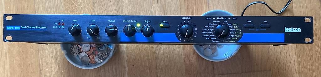 Lexicon Equalizzatori: Lexicon MPX 100 Multi Effects Processor Reverb Delay w/ PSU – Usato da Lausanne venduto da duvy