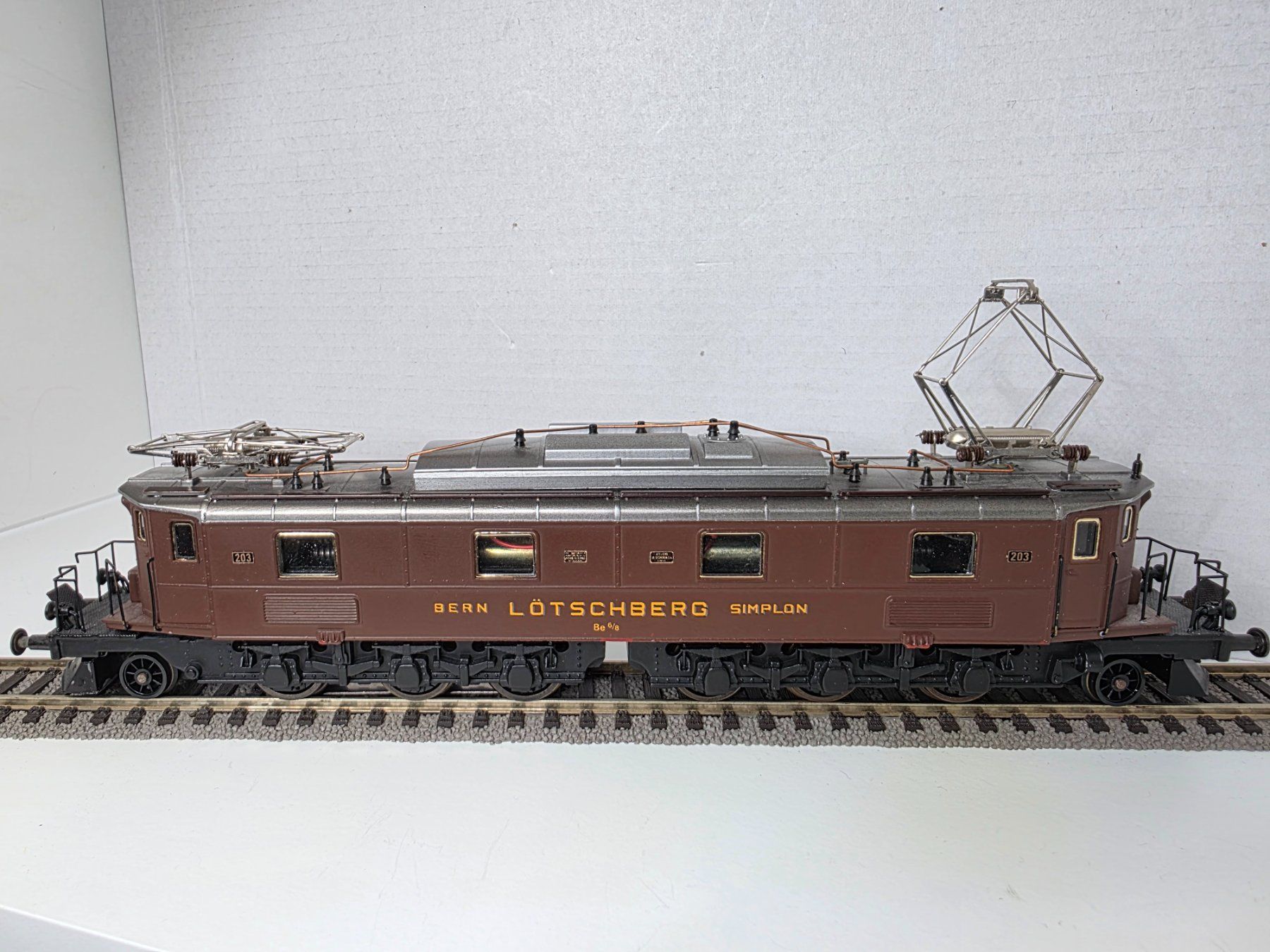 Roxy Modelleisenbahnen: ROXY BLS Be 6/8 No 203 Breda Analog AC – Gebraucht aus Schwarzenburg von hebusch54 1