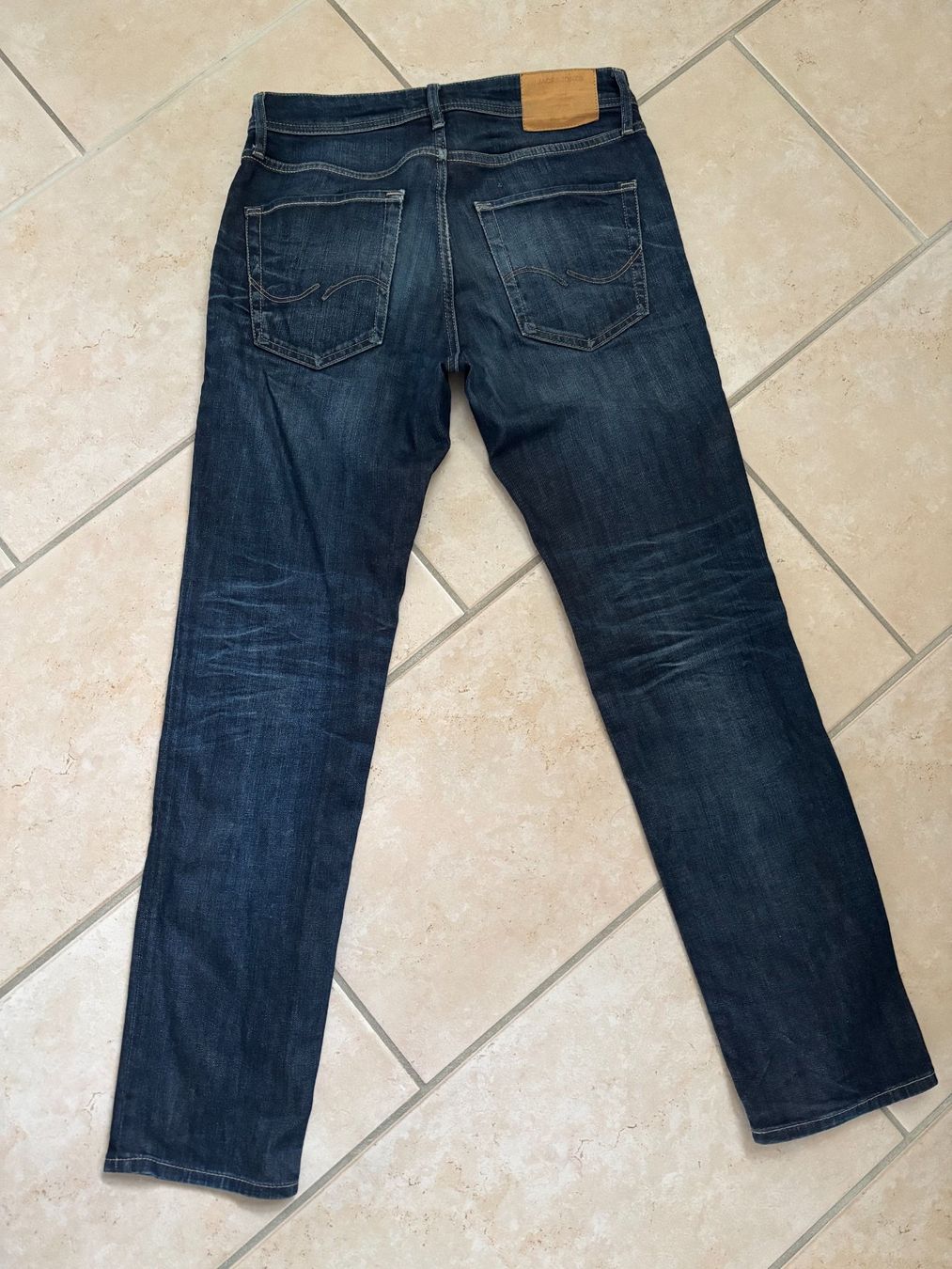 Jeans: 2 Stk. Jeans – Gebraucht aus Biel-Benken BL von Bergerr 6