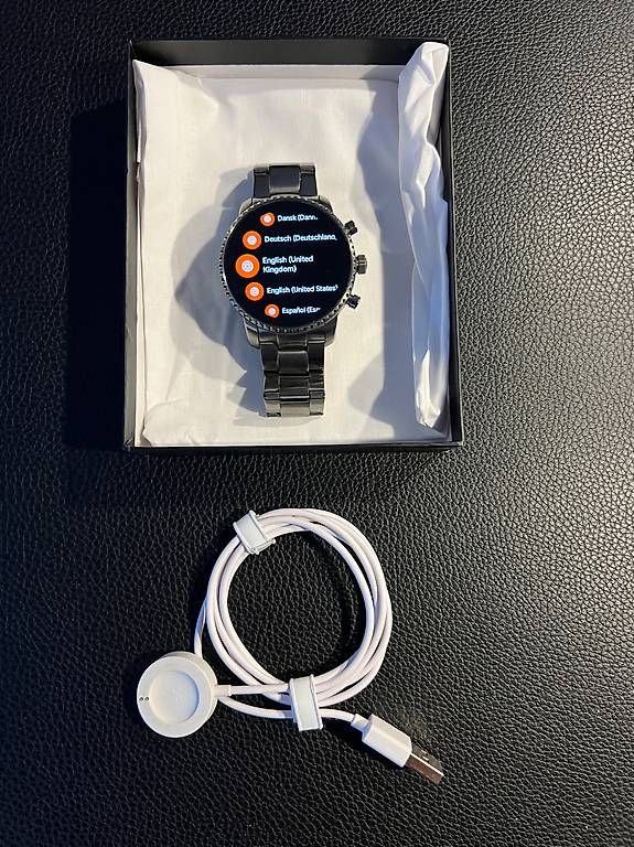 Smartwatch: Fossil Explorist HR 45mm Edelstahl Smartwatch – Usato da Maienfeld venduto da FBen 2