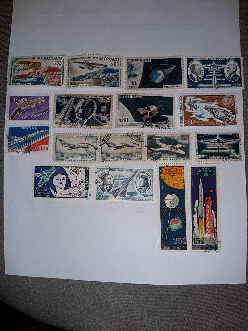 Tutti i francobolli: 17 timbres divers aviation – Usato da Le locle venduto da juliensaran