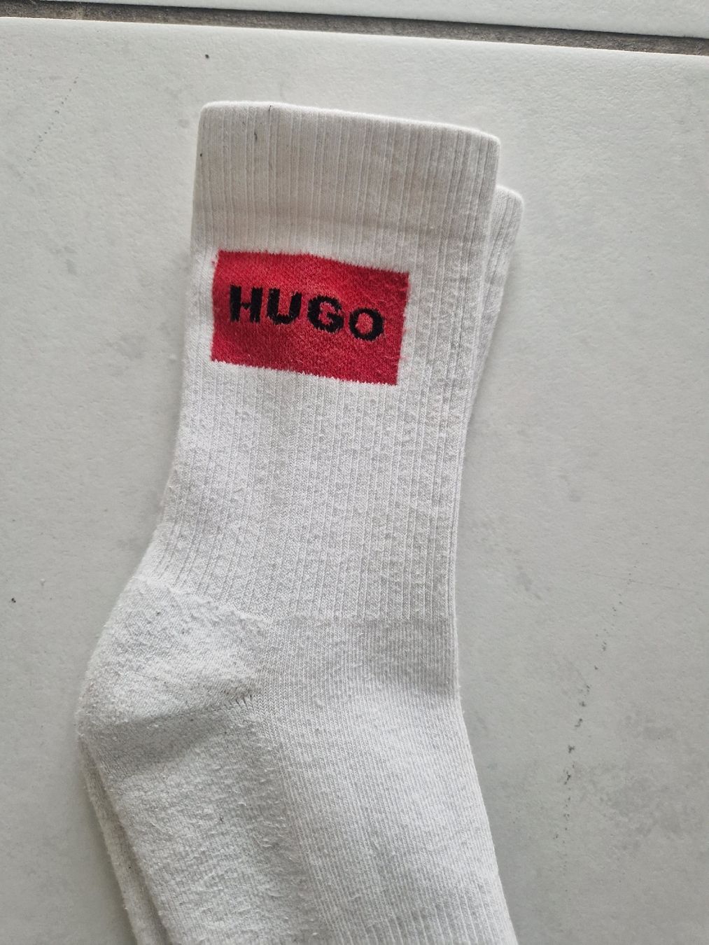 Hugo Boss Socken: 2 Hugo Boss  – Gebraucht aus Bassersdorf von DonSolo 2