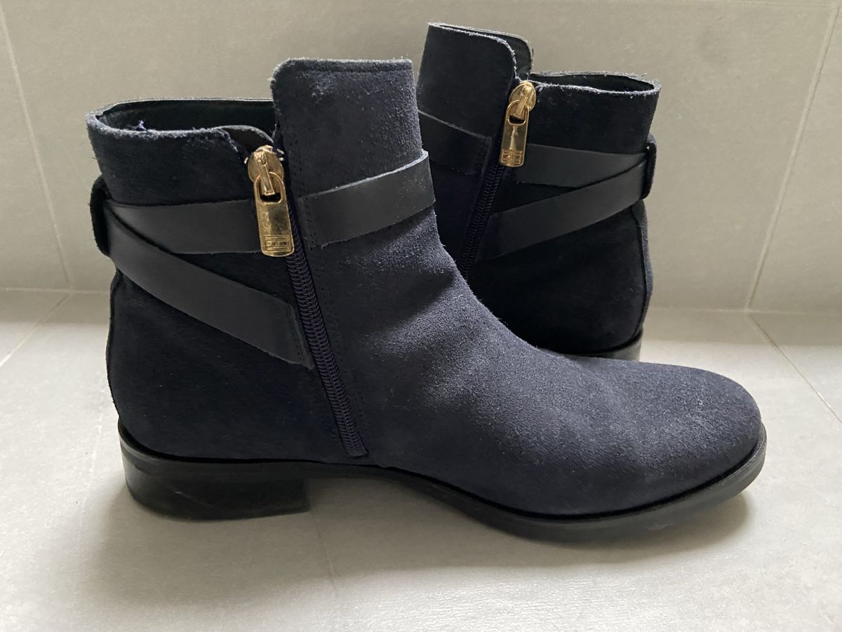 Tommy Hilfiger Chaussures femmes: Stiefeletten Tommy Hilfiger – D'occasion à Büsserach par vimeco.43 2