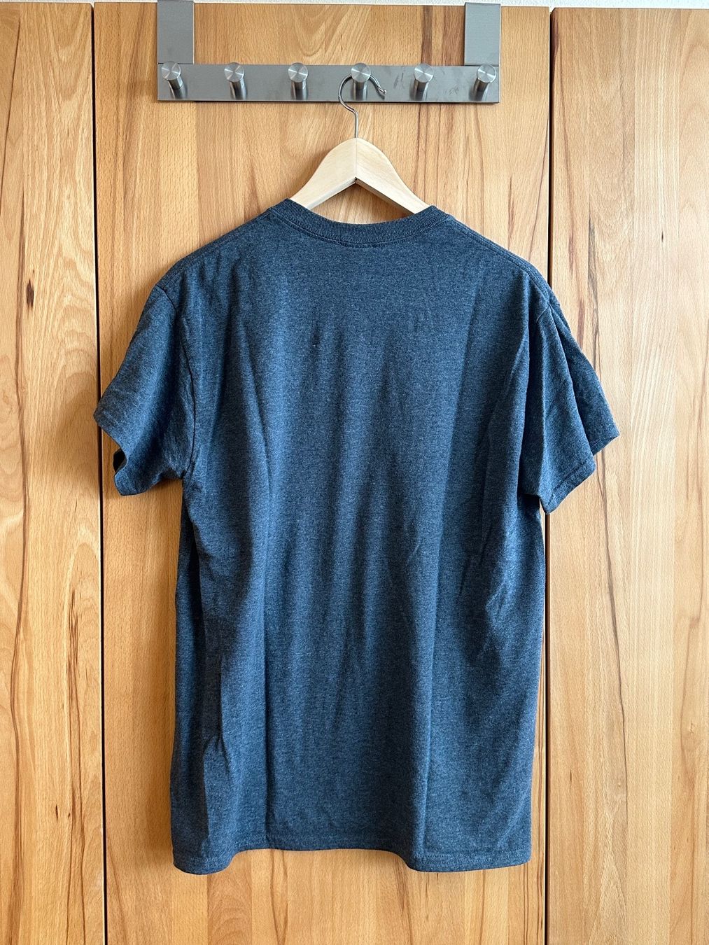 T-shirt: Vintage Thrasher T-shirt – Usato da Schlieren venduto da car_2bwb 1