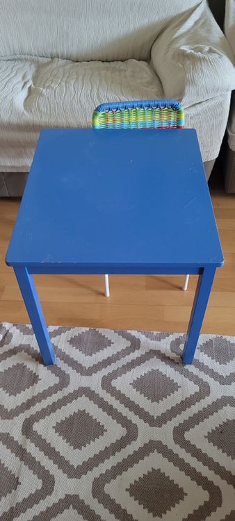 Kindertisch von Ikea Blau mit Stuhl Kaufen auf Ricardo