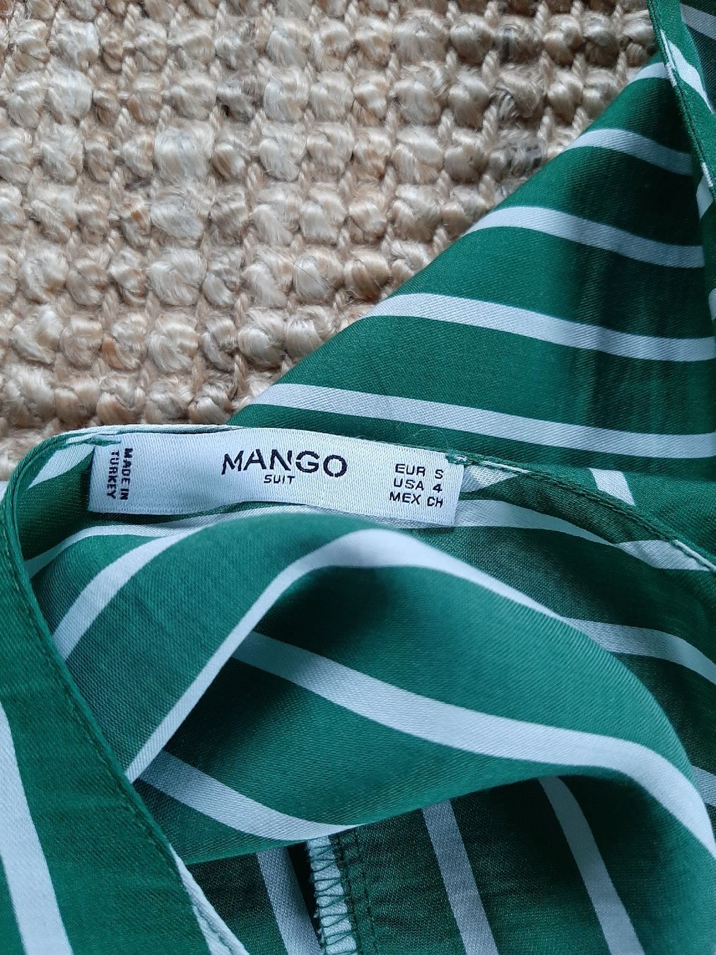 Mango Chemisiers: Blouse Mango S rayée vert et blanc – D'occasion à Lausanne par Cognitia 2