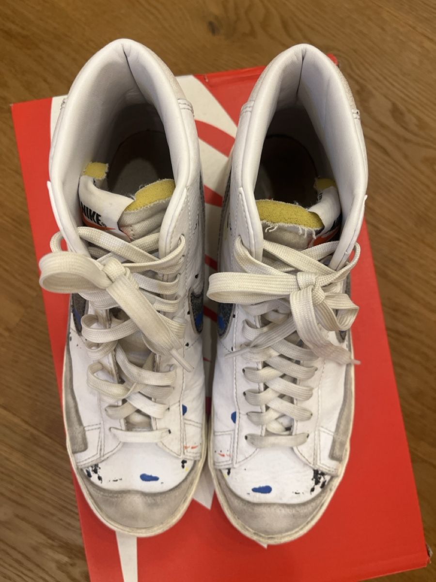 Nike Herrenschuhe: Nike Blazer Mid 77-Paint Splatter sneakers, size 42 – Gebraucht aus Schindellegi von Zurpan 1