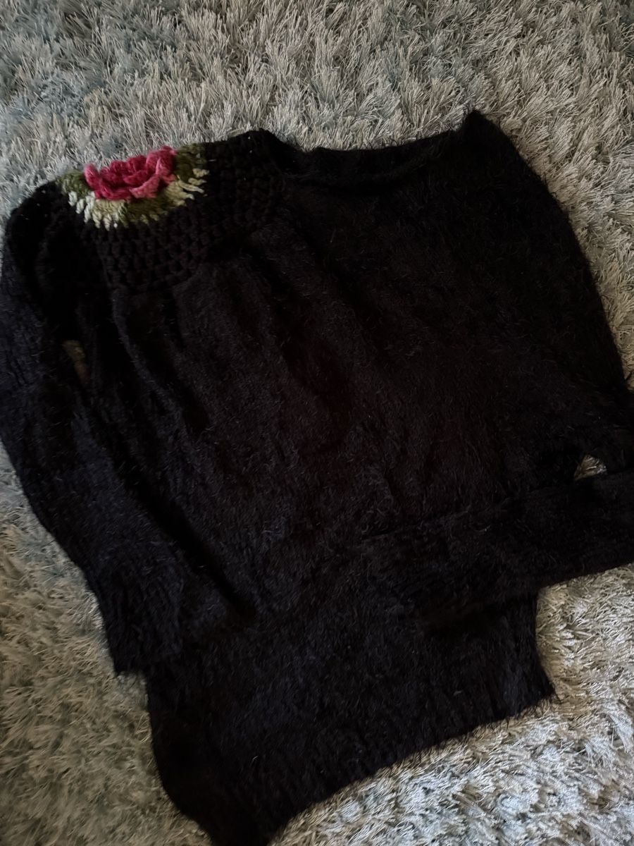 Maglioni & Felpe: Pullover – Usato da Amlikon-Bissegg venduto da Rose_Rose