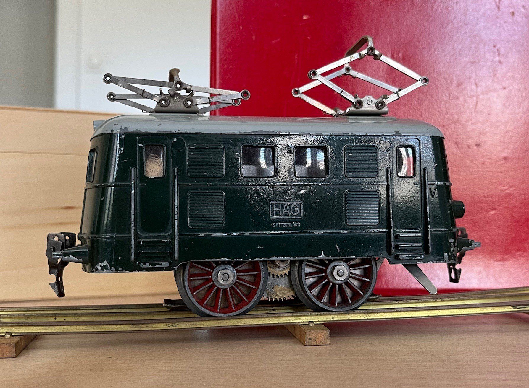 Modelleisenbahnen: Tinplate Modellbahn – Defekt aus Winterthur von dond1 1