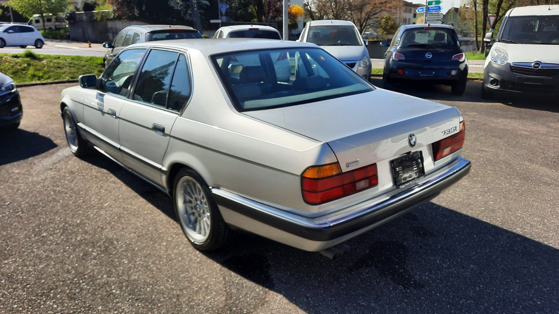 BMW Automobili: BMW 735i – Usato da Herzogenbuchsee venduto da GarageJuergHaslerAG 2