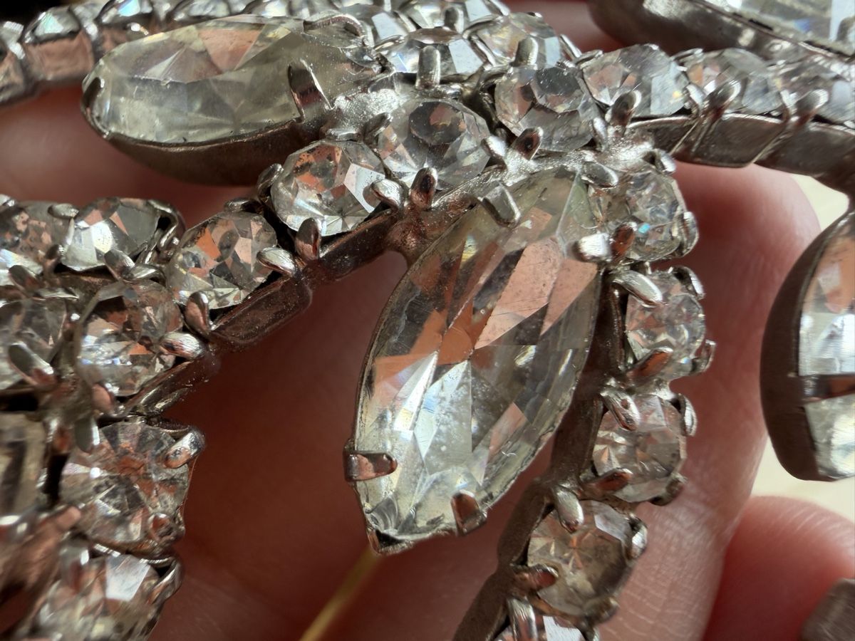Spille & Fermagli: Vintage Kristall Strass Blatt Brosche – Usato da Lamone venduto da LaCantinaMagica 6