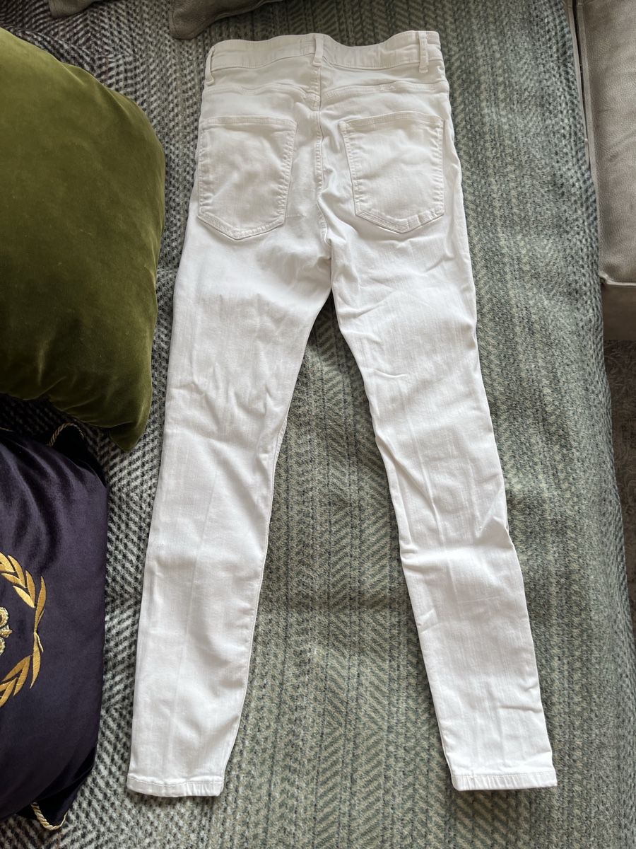 Zara Jeans: ZARA  Jeans Hose Gr. M – Usato da Oberengstringen venduto da Baby_Fashion 1