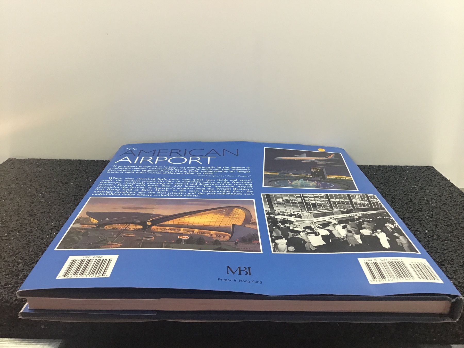 Libri: THE AMERICAN AIRPORT – Usato da Männedorf venduto da Spezial-Modelle 2