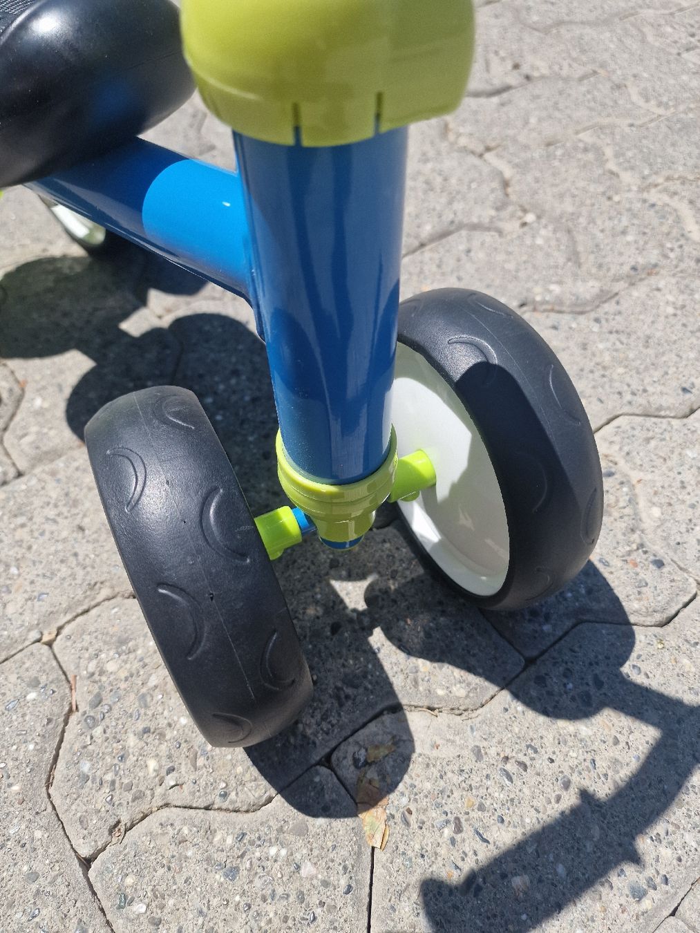Smoby Fahrzeuge für Kinder: Smoby Kleinkinderfahrrad – Gebraucht aus Fribourg von Rabalam 2